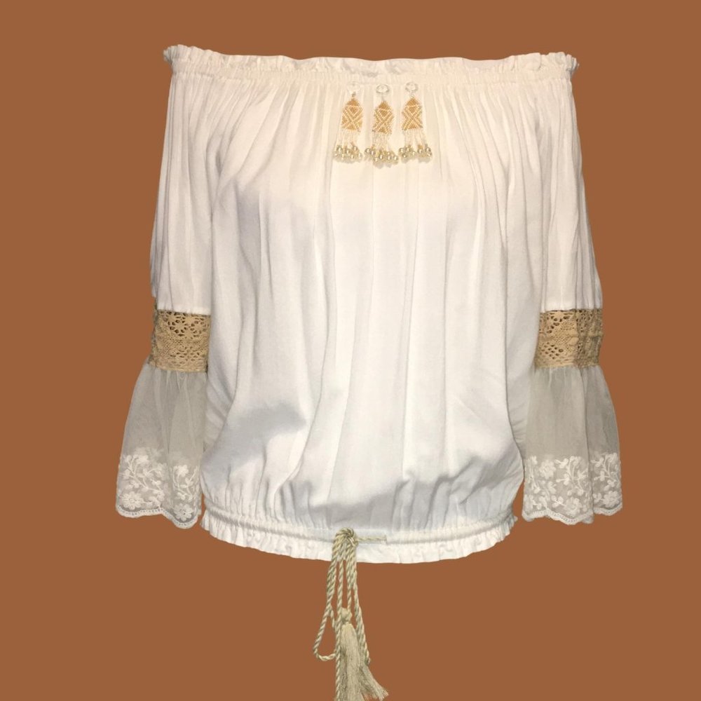 Always the Sun Ivory/Gold Top - Marked as One Size